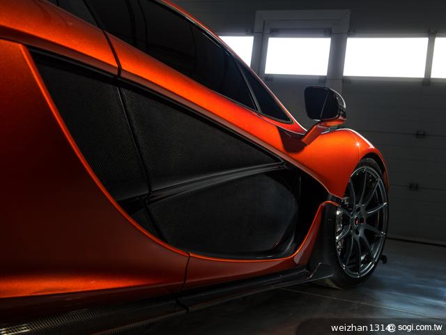 McLaren-P1™-麥拉倫-蝶翼式