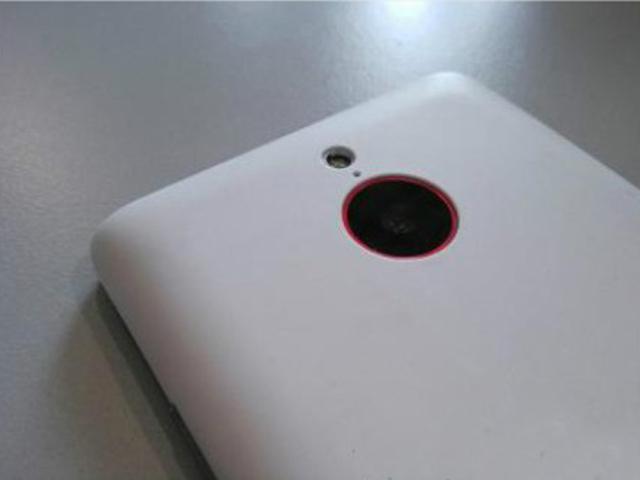 nubia-Z5-mini-NX402-實機照