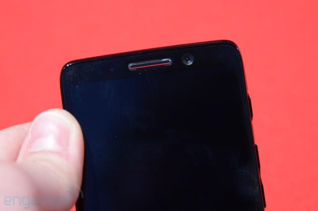 Verizon-Motorola-Droid-mini-發表會現場實拍圖