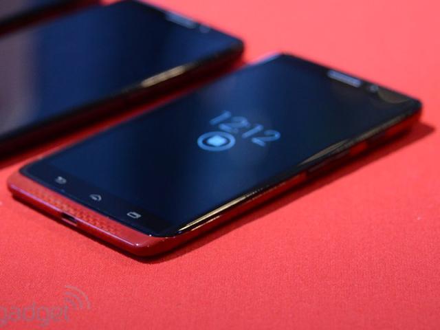 Verizon-Motorola-Droid-Ultra-發表會-實機照片