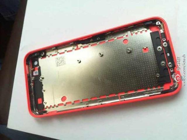 紅色版-平價-Apple-iPhone-5C-諜照