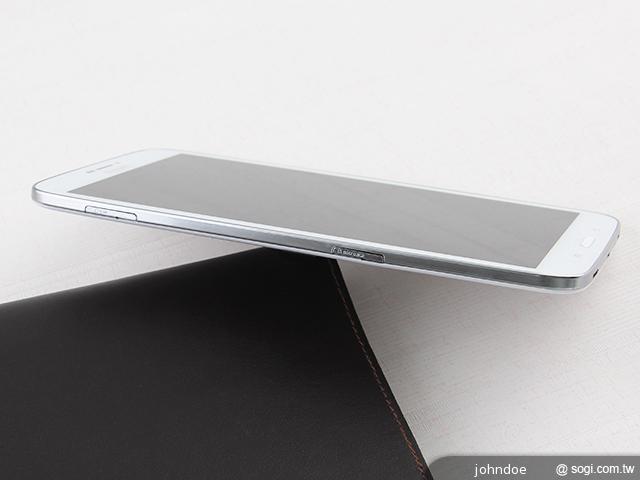 三星-GALAXY-Tab3-8.0-实机照