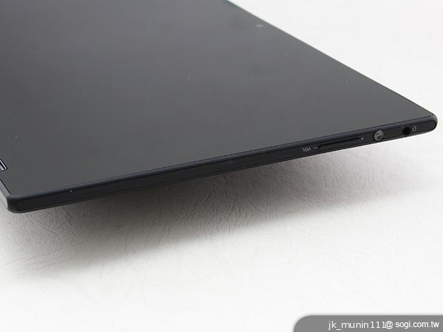 索尼首款微软纯平板Sony VAIO Tap 11 纤薄登