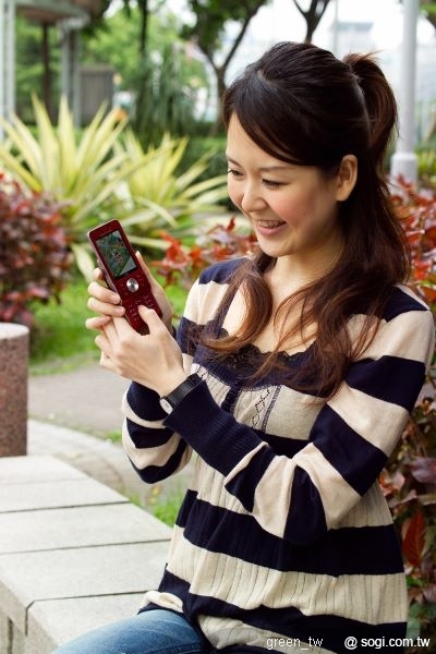 手機就是遊戲機 emome遊戲台免費讓你玩翻天