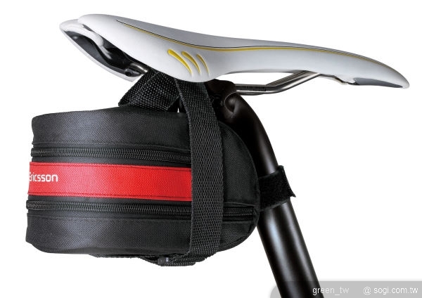 全虹通信特別與Sony Ericsson合作，針對時下享樂族群推出「樂活隨行工具包」之獨家贈品。價值990元之「樂活隨行工具包」