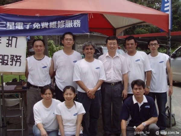 台灣三星不只挺進災區,提供受災戶最「貼心」的各項維修服務
