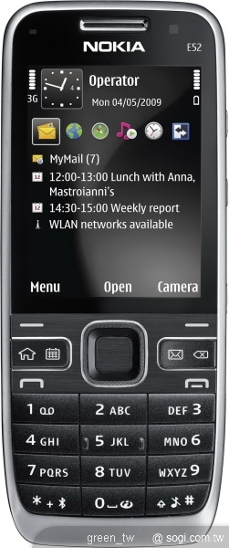 Nokia E52具備強大的多媒體行動功能，支援HSDPA、HSUPA與WLAN高速上網，影音功能配備320萬畫素全幅對焦相機與3.5mm耳機插孔，內建N-Gage並支援AGPS衛星導航定位，滿足出差、出遊的異地探索需求