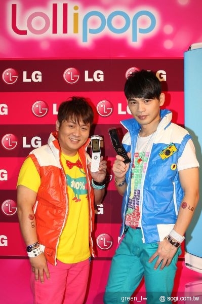 納豆、阿Ken與LG Lollipop合照