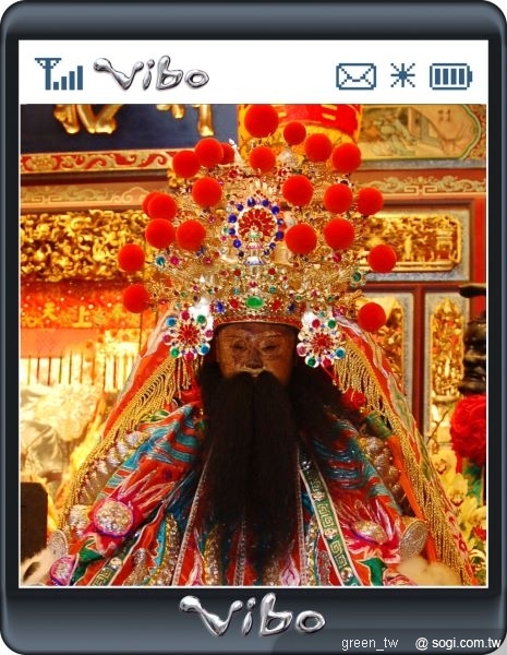 威寶電信獨家推出手機「線上祈福」及「線上點燈」服務，方便消費者不用出門，只要運用3G手機撥打影像電話至0986-541688專線，即可打破時空限制