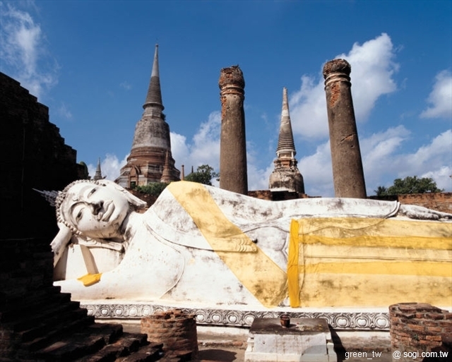 即日起至2月底止，凡新申辦或舊用戶續約威寶門號搭配月租費493(含)元以上合約型專案，即可取得990元參加五天四夜遊泰國的旅遊(價值8800元)行程優惠券(半年期)乙張(限量一萬名)
