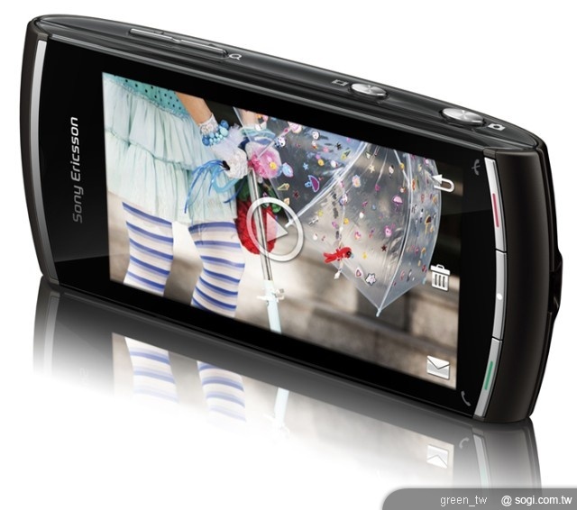Sony Ericsson Vivaz™Pro同樣擁有逼真高解析度的HD畫質影片拍攝功能,讓消費者便於隨手紀錄生活中的真實影像,拍攝各式各樣的好影片。