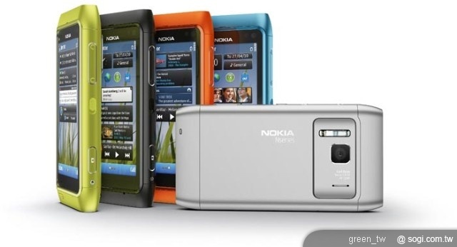 Nokia N8 內建1,200萬畫素卡爾蔡司光學鏡頭與氙氣閃光燈