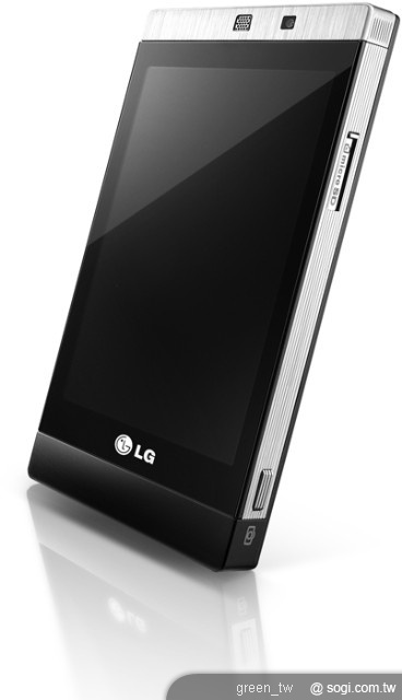 LG Air Sync 功能,讓 LG mini GD880 以最便利的方式隨時隨地無線同步、管理個人電腦、手機及網路上等三方資料,輕鬆享受無線生活。