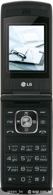 LG KF301 是專為長輩量身打造`，大按鍵與大鈴聲