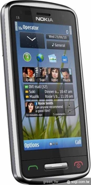 Nokia C6-01 採用3.2吋AMOLED全觸控螢幕