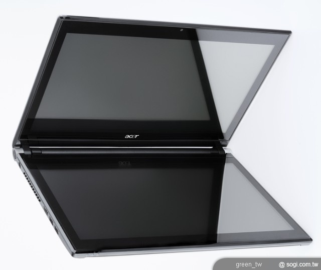 Acer ICONIA 雙觸控螢幕筆記型電腦