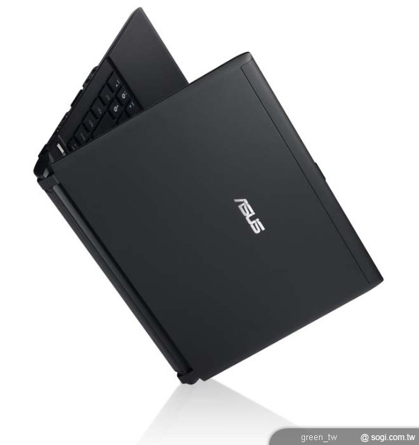 資訊月首日最熱銷，ASUS U36賣出200台，民眾排隊等也要買