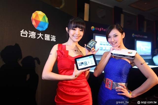 「ezPeer」服務讓用戶使用同一帳號可以跨不同平台使用，聆聽音樂不受限。