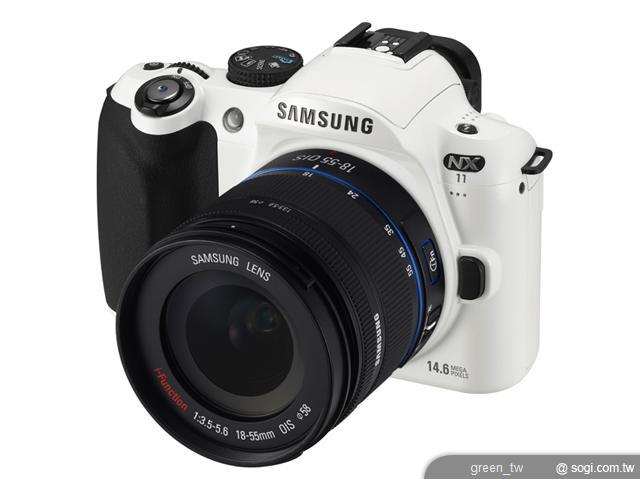 Samsung NX11